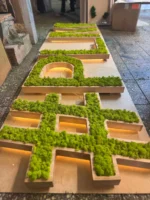 Houten letters met LED en echt mos