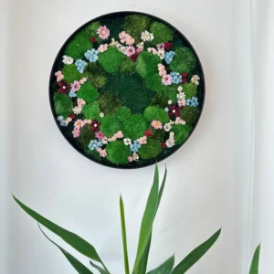Ronde mos en bloemenafbeelding