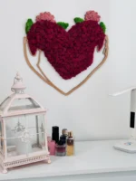 Mos schilderij Hart – Omhelzing van de natuur