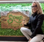 Moswand met logo | Bereken Moslogo Prijs op Maat | Ekomoss