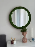 Ronde spiegel met rendiermos – Light Edition